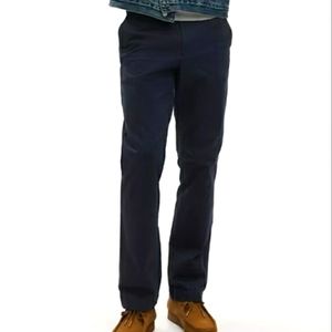 NWT Mens GAP Khaki Pants